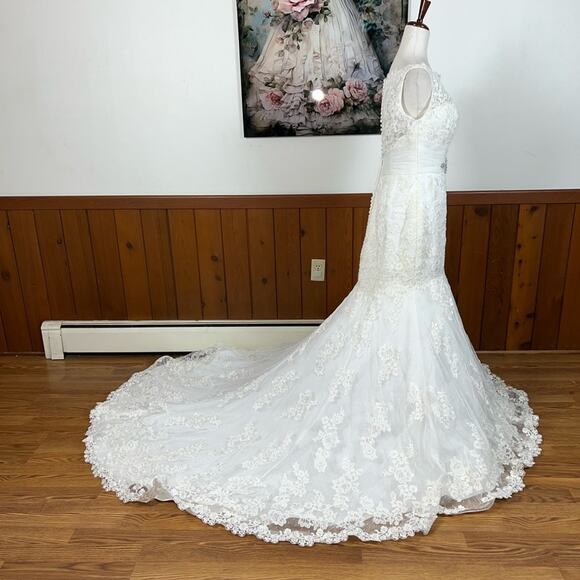 Stunning New Enzoani Harmony Mermaid Wedding Gown! - Picture 7 of 12
